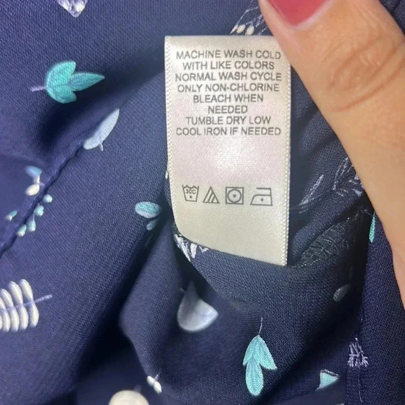 Molly & Isadora navy top size 2X - Picture 4 of 6
